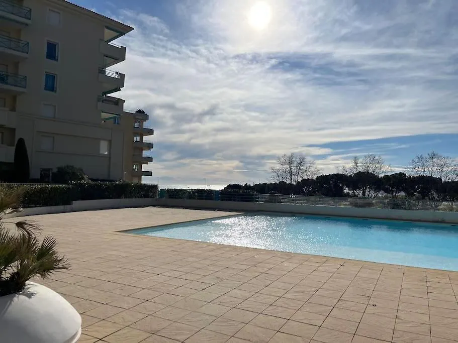 Apartment F2 Cozy Vue Mer, Piscine, Parking, Tout A Pied ! Antibes