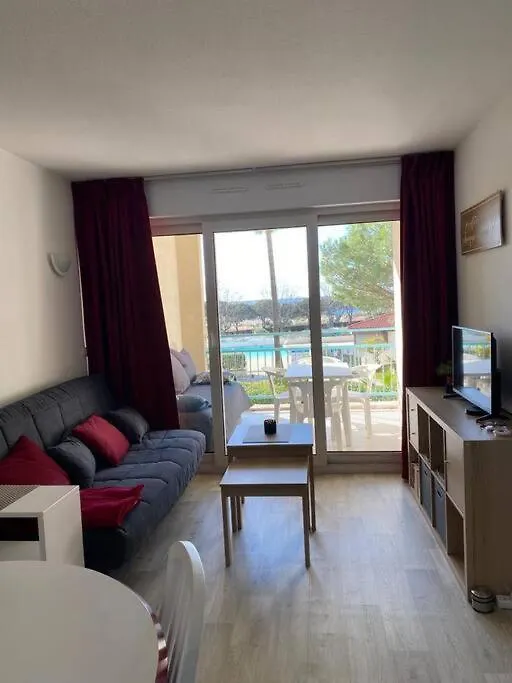 F2 Cozy Vue Mer, Piscine, Parking, Tout A Pied ! Antibes