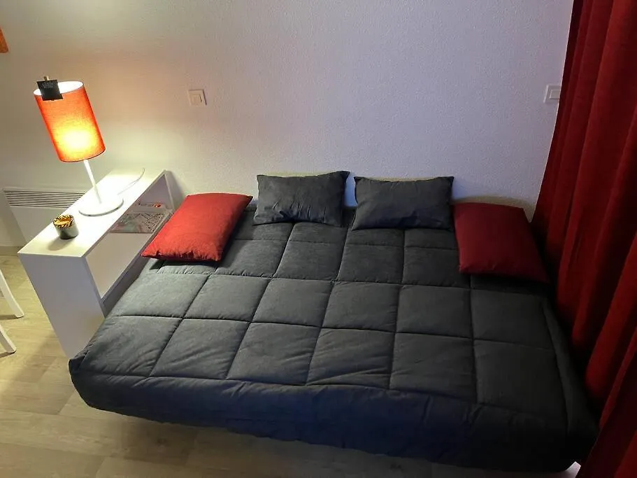 F2 Cozy Vue Mer, Piscine, Parking, Tout A Pied ! Antibes Apartment