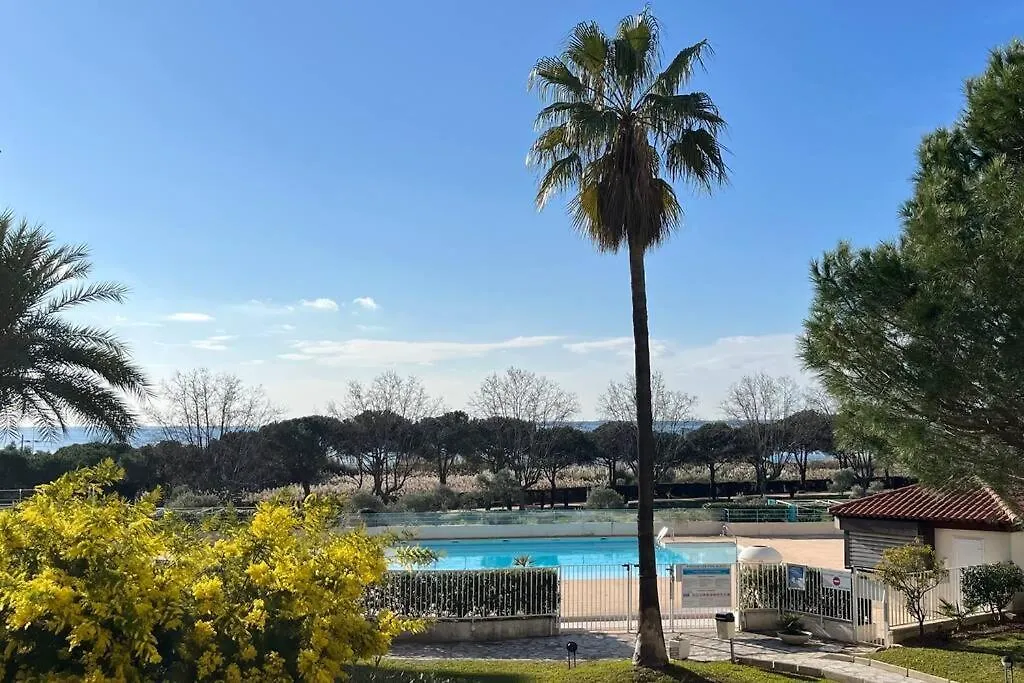F2 Cozy Vue Mer, Piscine, Parking, Tout A Pied ! contacts